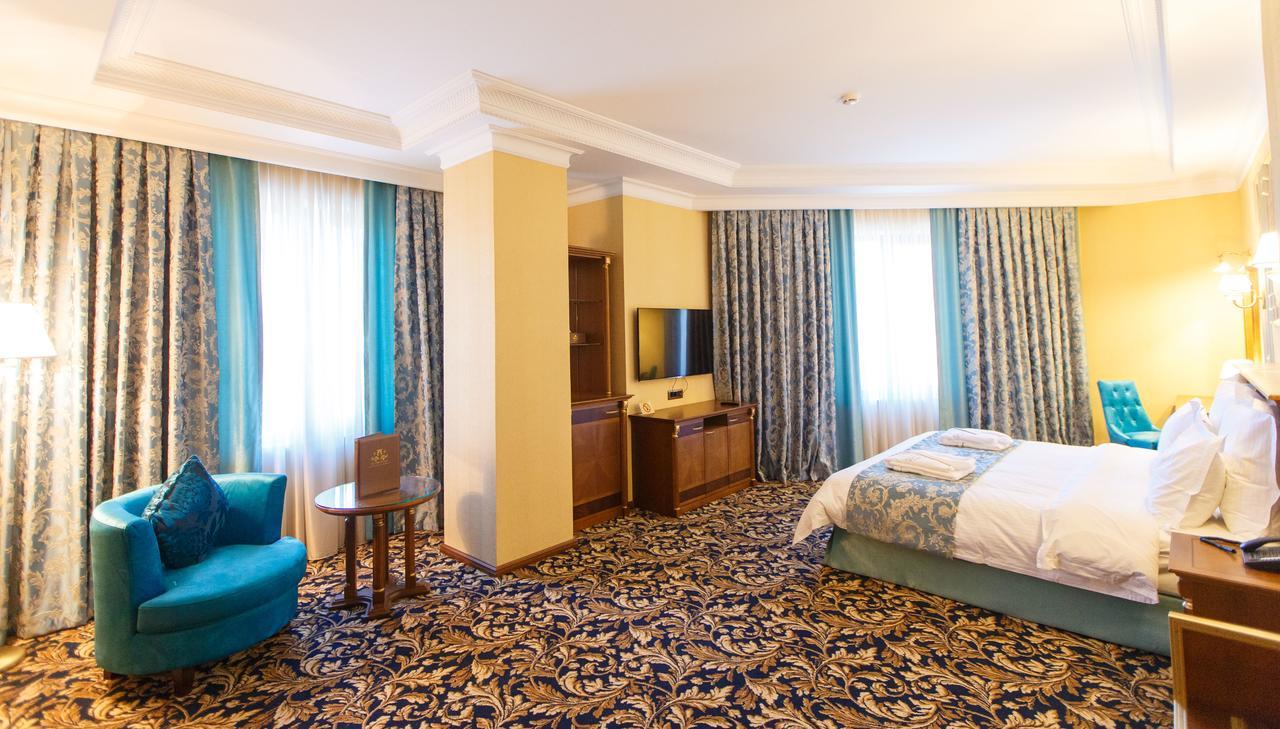 Sultan Palace Hotel Atyraū Eksteriør bilde