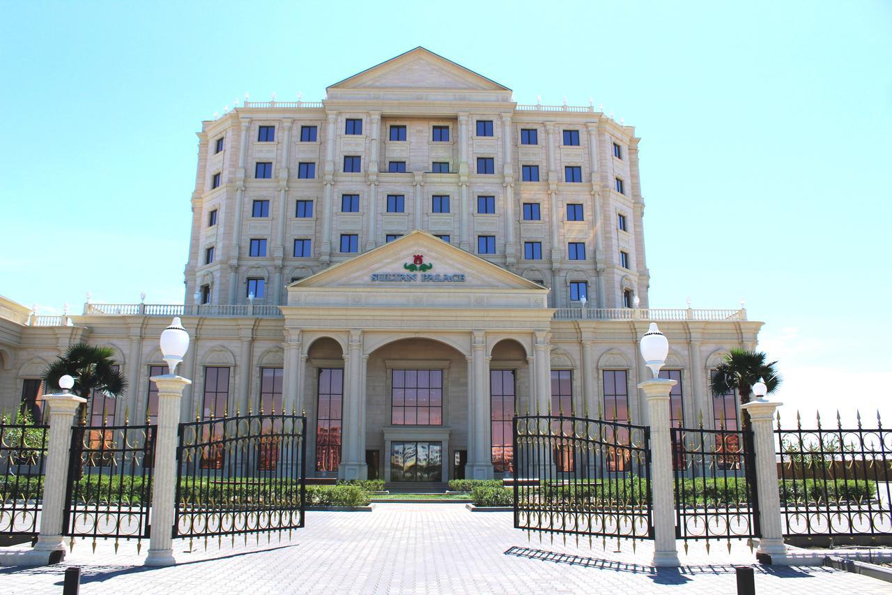 Sultan Palace Hotel Atyraū Eksteriør bilde The Supreme Court of the Maldives